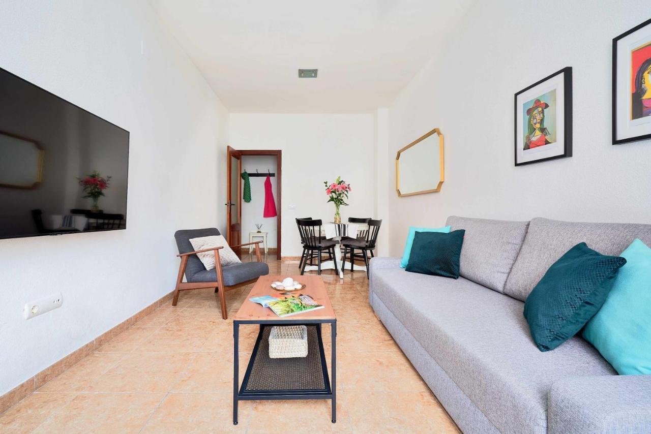 Ferienwohnung Under The Olive Trees In Historic Center Of Málaga Exterior foto