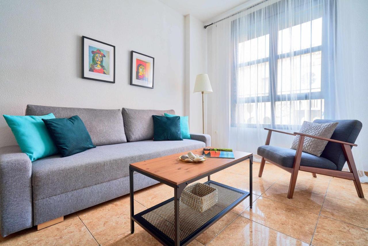 Ferienwohnung Under The Olive Trees In Historic Center Of Málaga Exterior foto