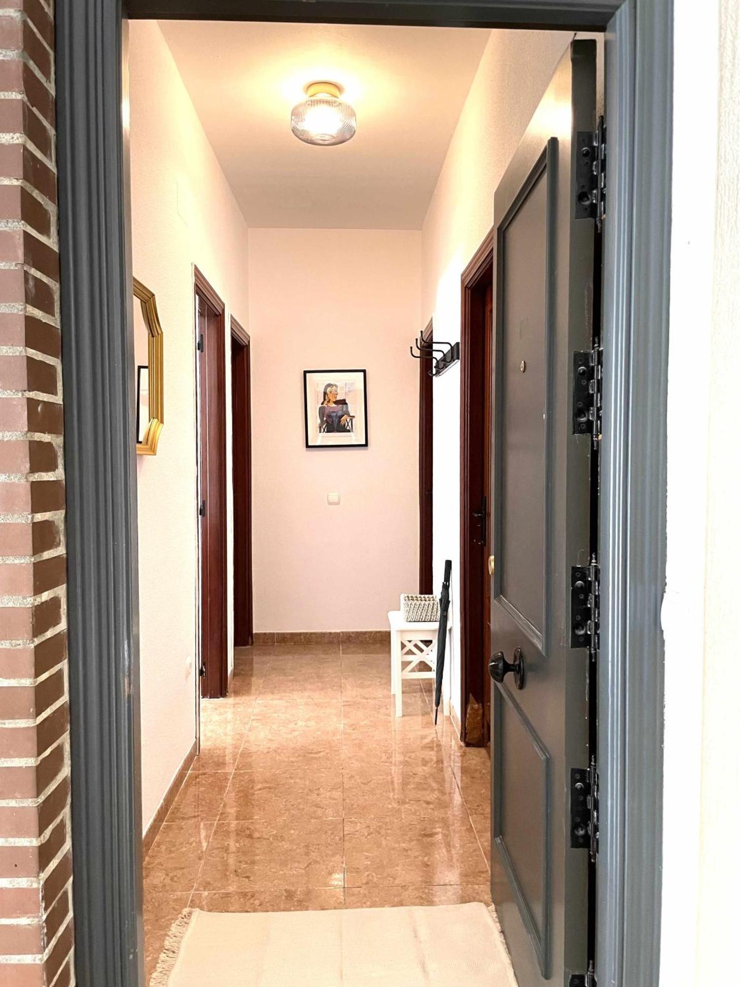 Ferienwohnung Under The Olive Trees In Historic Center Of Málaga Exterior foto